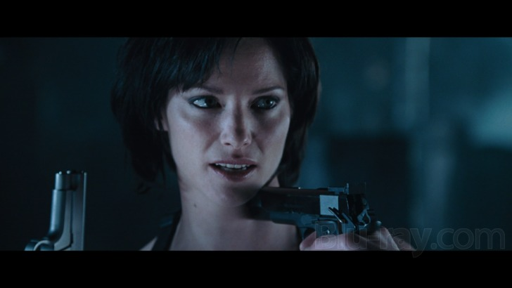 Jill Valentine meets Alice  Resident Evil 2: Apocalypse [Open Matte] 